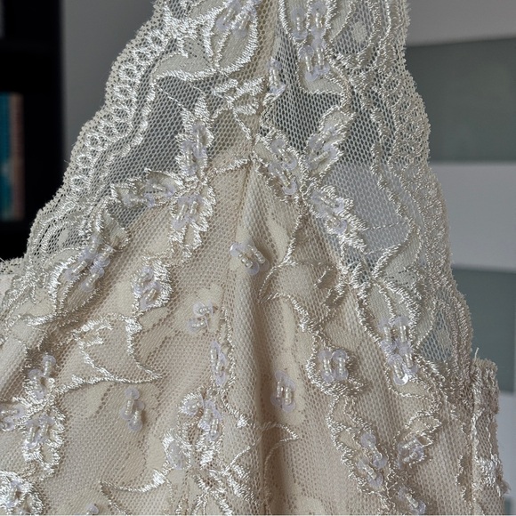 Vintage Beaded Cream Lace Dress - Picture 4 of 12